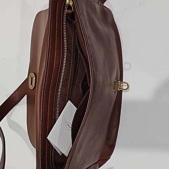 Fossil Women's Gabriella Brown Leather Flap Crossbody NWOT. - Picture 8 of 13